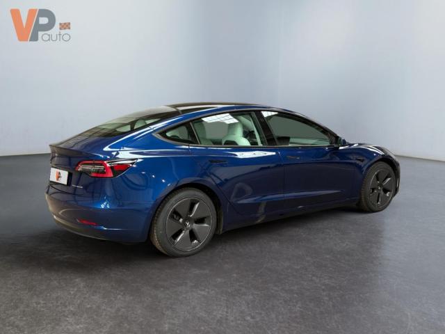 Tesla Model 3 image 4