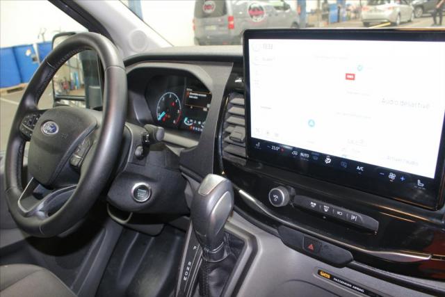 Ford Transit image 5
