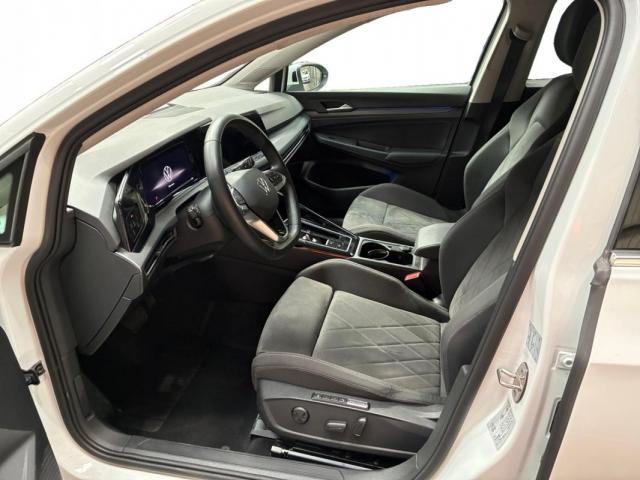 Volkswagen Golf image 8
