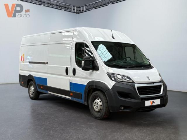 Peugeot Boxer image 2