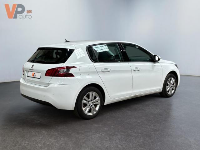 Peugeot 308 image 8