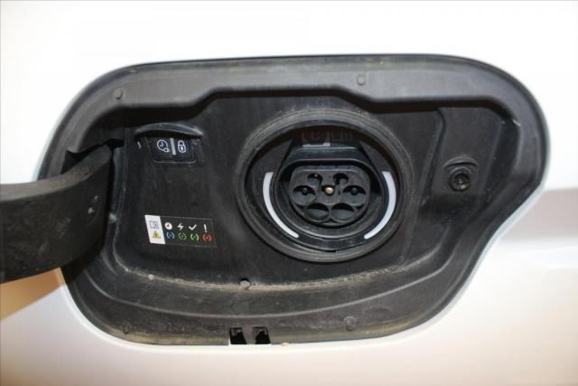 Peugeot 308 image 6