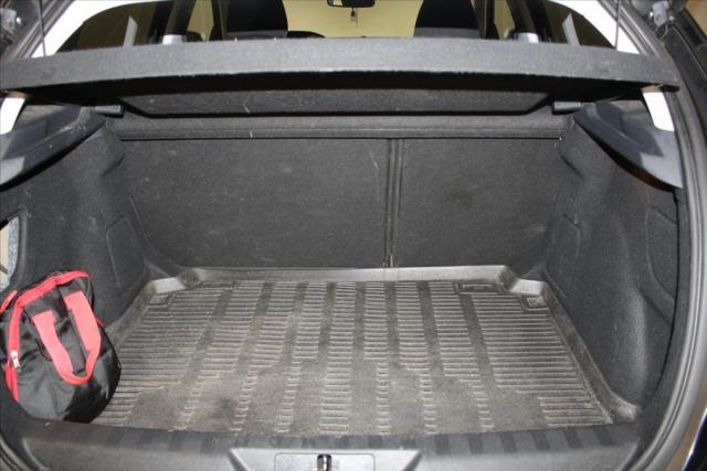 Peugeot 308 image 6