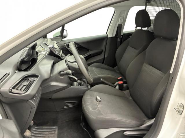 Peugeot 208 Affaire image 5