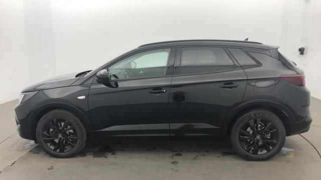 Opel Grandland image 1