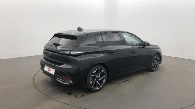 Peugeot 308 image 1