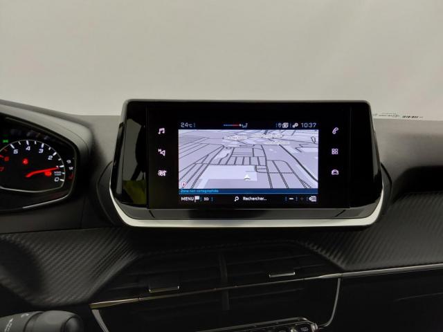 Peugeot 208 image 2