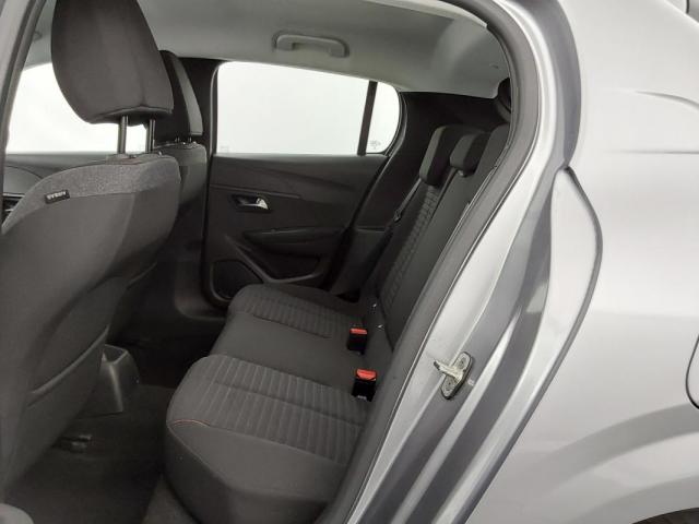 Peugeot 208 image 7