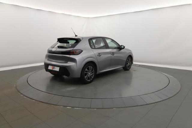 Peugeot 208 image 4