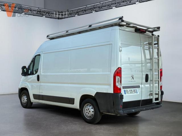 Peugeot Boxer image 3