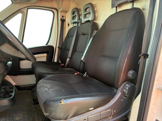 Peugeot Boxer image 4