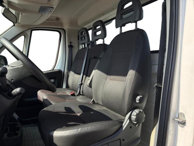 Peugeot Boxer image 6