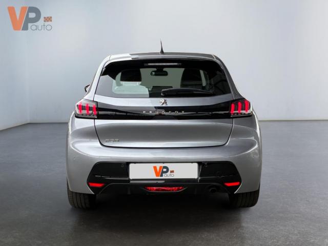 Peugeot 208 image 2