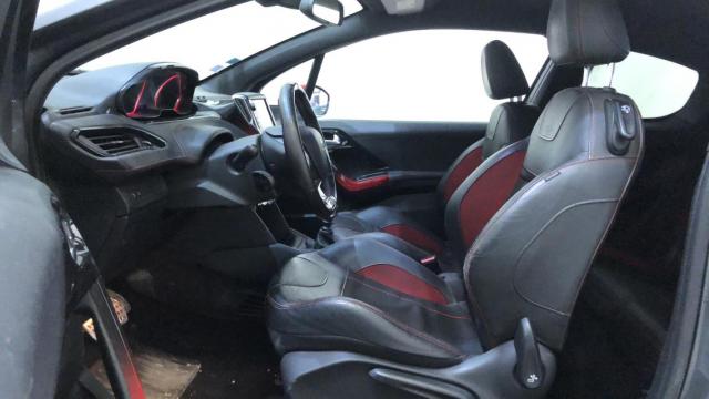Peugeot 208 image 3