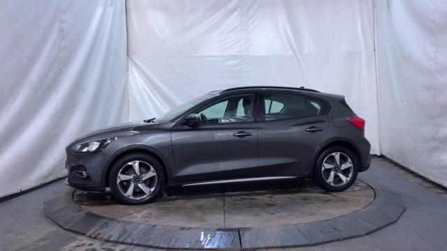 Ford Focus image 3