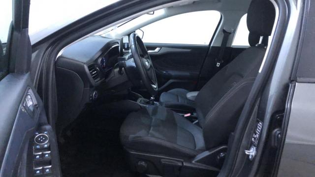 Ford Focus image 4