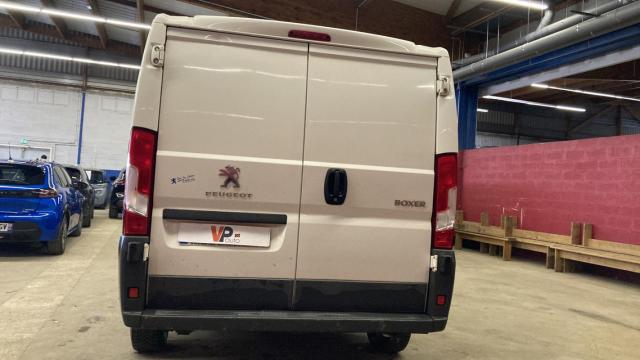 Peugeot Boxer image 3