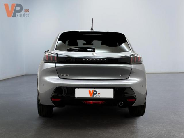 Peugeot 208 image 8