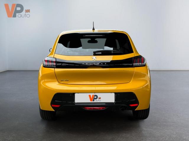 Peugeot 208 image 6