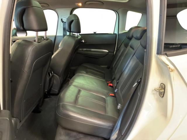 Peugeot 3008 image 2