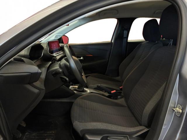 Peugeot 208 image 3