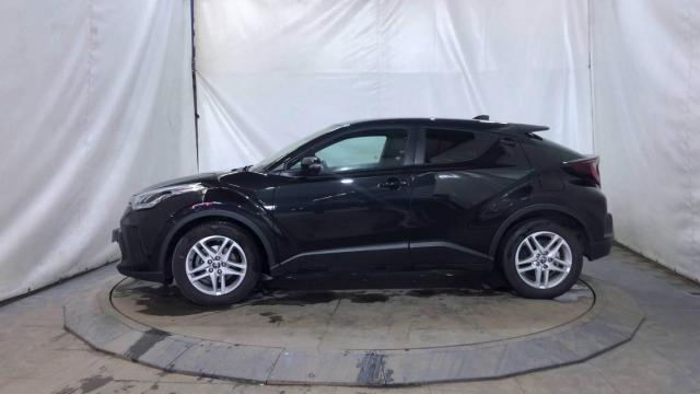 Toyota C-Hr image 5