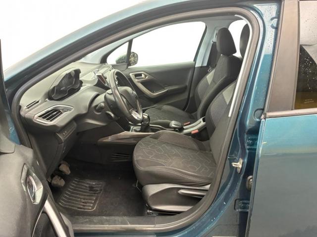 Peugeot 2008 image 5