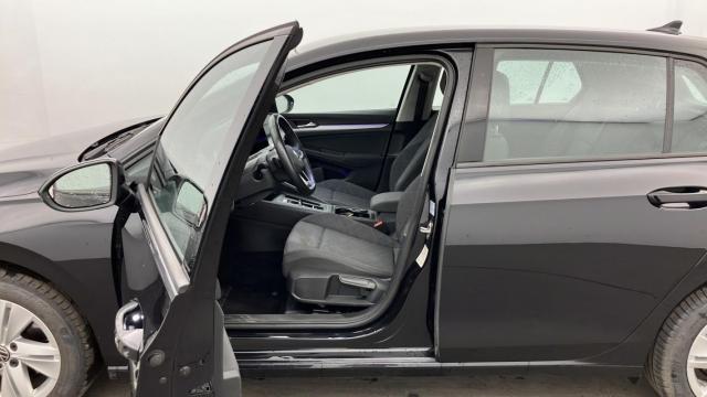 Volkswagen Golf image 1