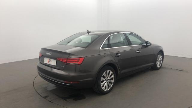 Audi A4 image 1