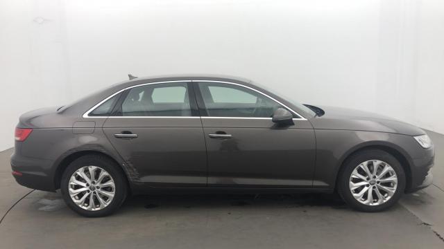 Audi A4 image 6