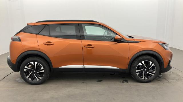 Peugeot 2008 image 8