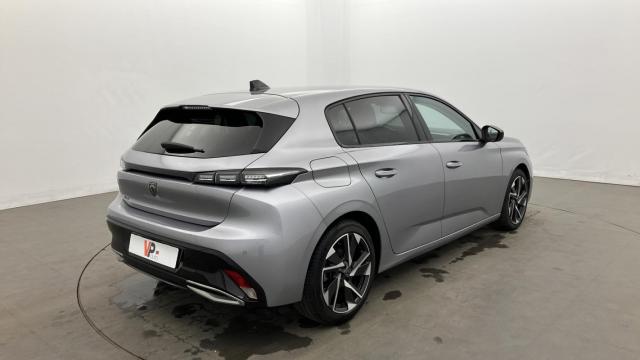 Peugeot 308 image 1