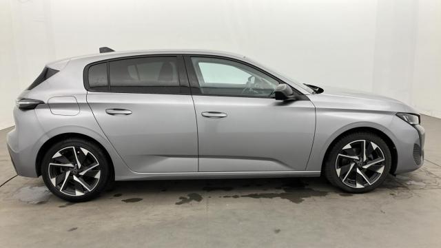 Peugeot 308 image 7