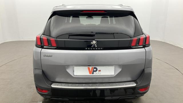 Peugeot 5008 image 8