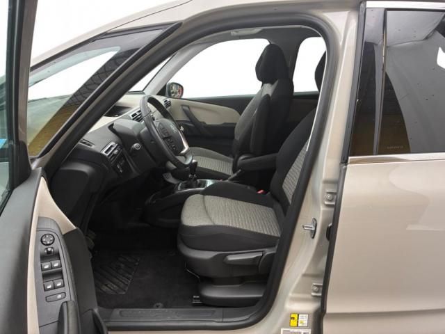 Citroen C4 Picasso image 8