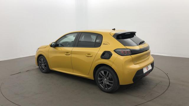 Peugeot 208 image 2