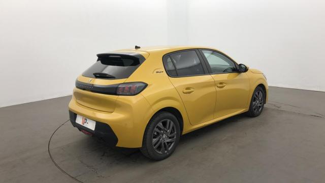 Peugeot 208 image 5
