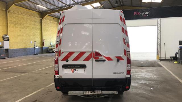 Renault Master image 6