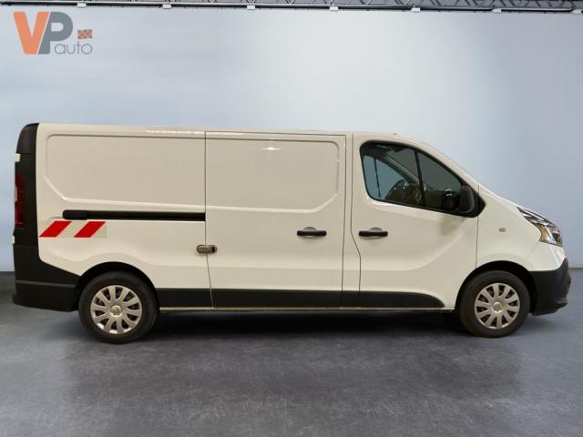 Renault Trafic image 1