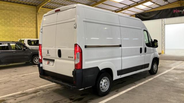 Peugeot Boxer image 6