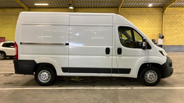 Peugeot Boxer image 8