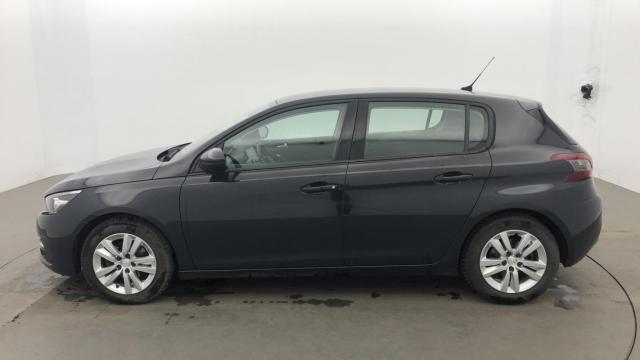 Peugeot 308 image 2