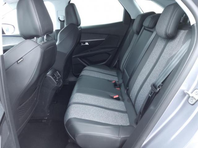 Peugeot 3008 image 1