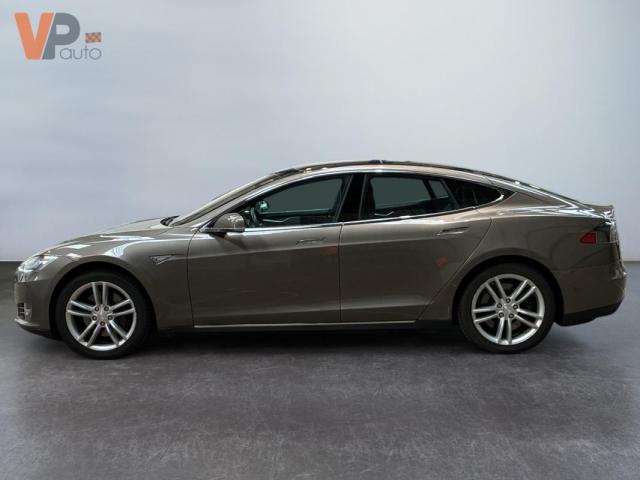 Tesla Model S image 3