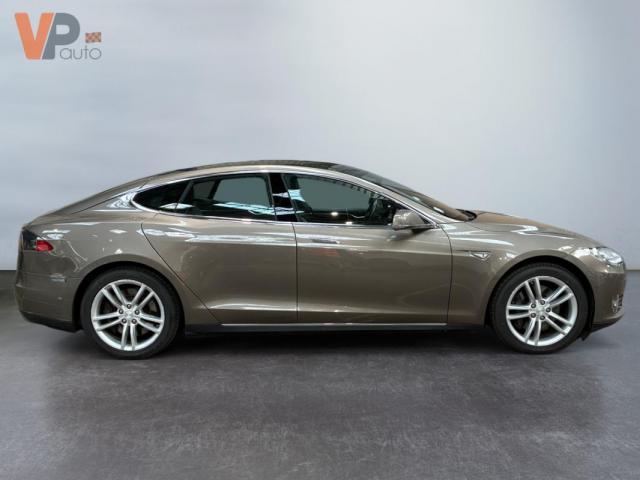 Tesla Model S image 5