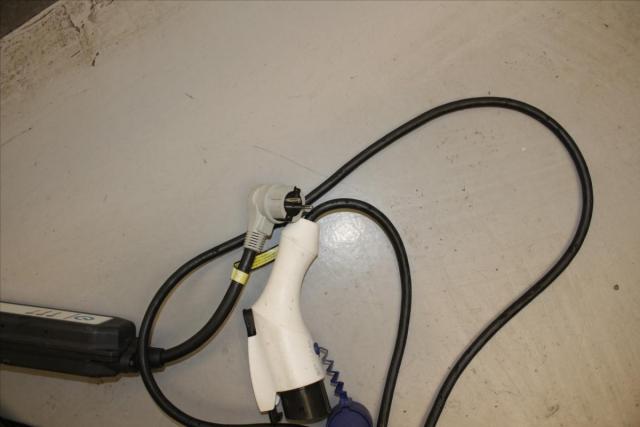 Nissan Leaf image 4