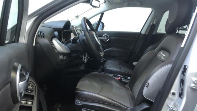 Fiat 500x image 8