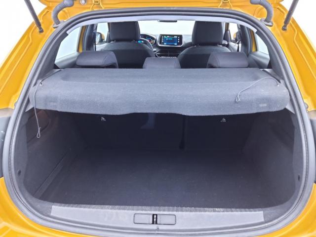 Peugeot 208 image 8