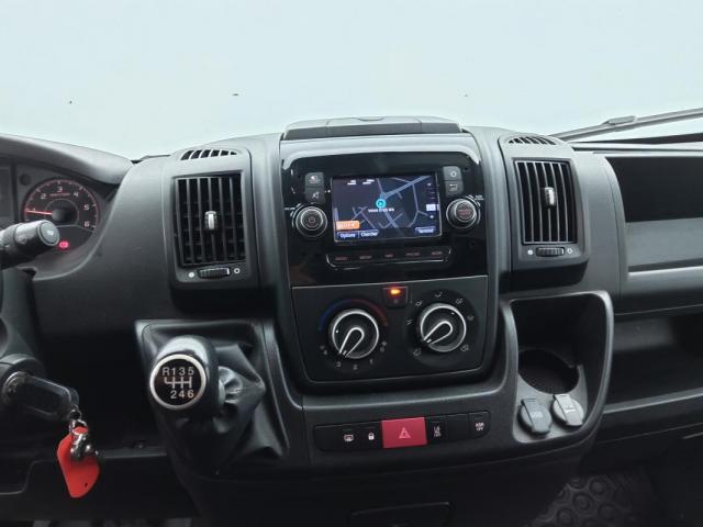Peugeot Boxer image 6