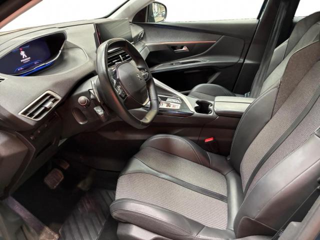 Peugeot 3008 image 1